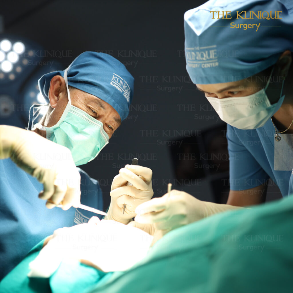 เสริมจมูก, ศัลยกรรมจมูก, ศัลยกรรมจมูก รีวิว, รีวิว เสริมจมูก, ศัลยกรรมจมูกมีกี่แบบ, เสริมจมูกที่ไหนดี, เสริมจมูกโอเพ่น, เสริมจมูกราคา, รีวิวเสริมจมูก, ทำจมูก, ทำจมูก รีวิว, รีวิวทำจมูก, รีวิว ศัลยกรรมจมูก, ซิลิโคนจมูก, แก้จมูก, แก้จมูก รีวิว, รีวิวแก้จมูก, แก้จมูกที่ไหนดี, เสริมจมูก Close, เสริมจมูก semi open, จมูก open, เสริมจมูก Open ที่ไหนดี, รีวิว เสริมจมูก Open, เสริมจมูกโอเพ่น, เสริมจมูกโอเพ่นที่ไหนดี, ทรงจมูก, ทรงจมูกสวย, ทรงจมูกเกาหลี, ทรงจมูกธรรมชาติ, ทรงจมูกสโลปปลายพุ่ง, ทรงจมูกผู้ชาย,จมูก พส. จีน, หน้า พส จีน, พส จีน, V-Line, หน้า V-Line, Endoscopic, ศัลยกรรมคาง, เสริมคาง, เสริมคาง ปรับรูปหน้า, ตัดกราม